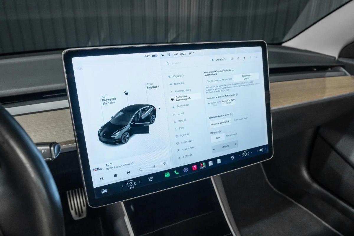tesla-model-3-2019-eletrico-0cc