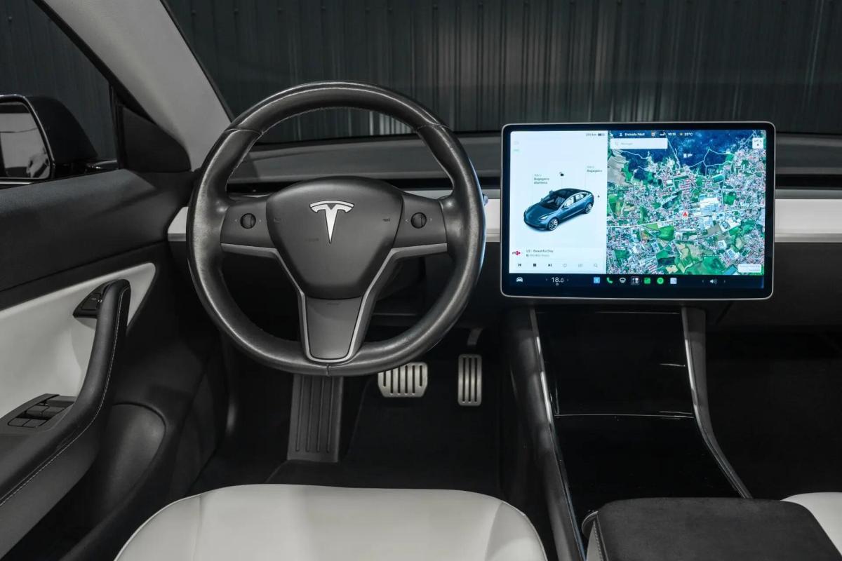 tesla-model-3-2019-eletrico-0cc