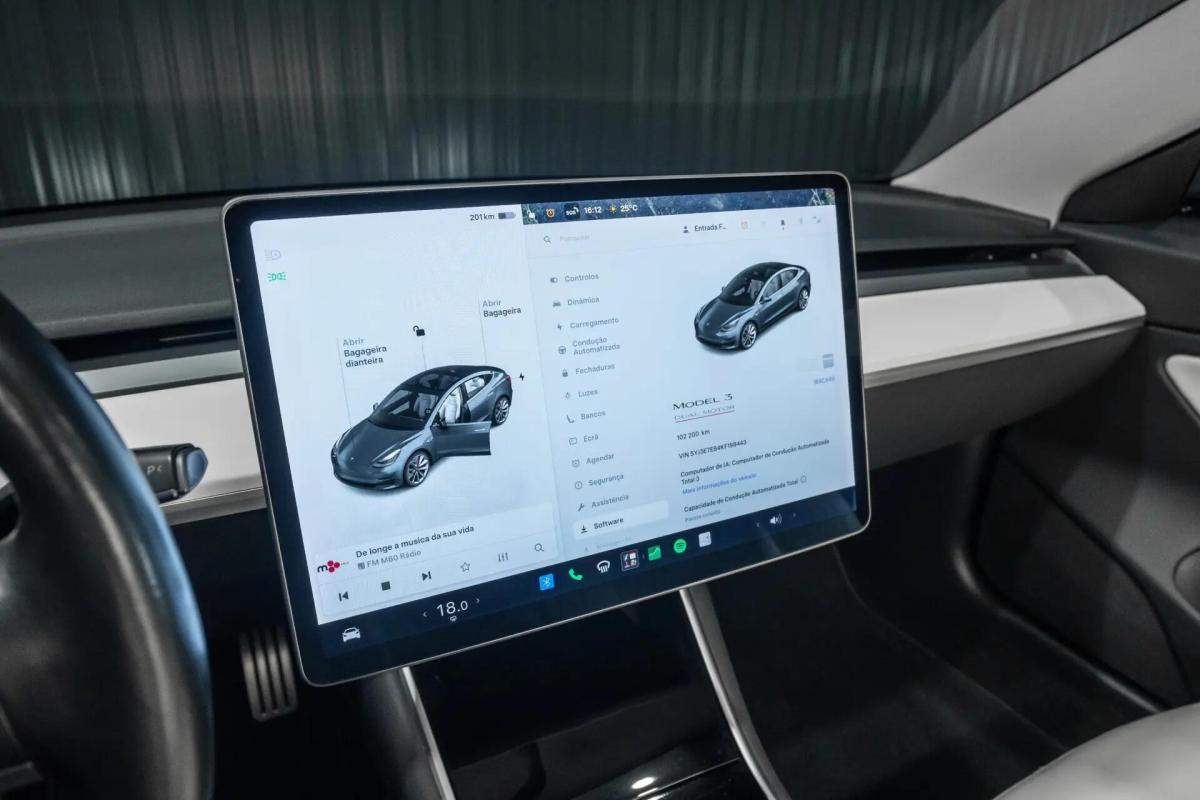 tesla-model-3-2019-eletrico-0cc