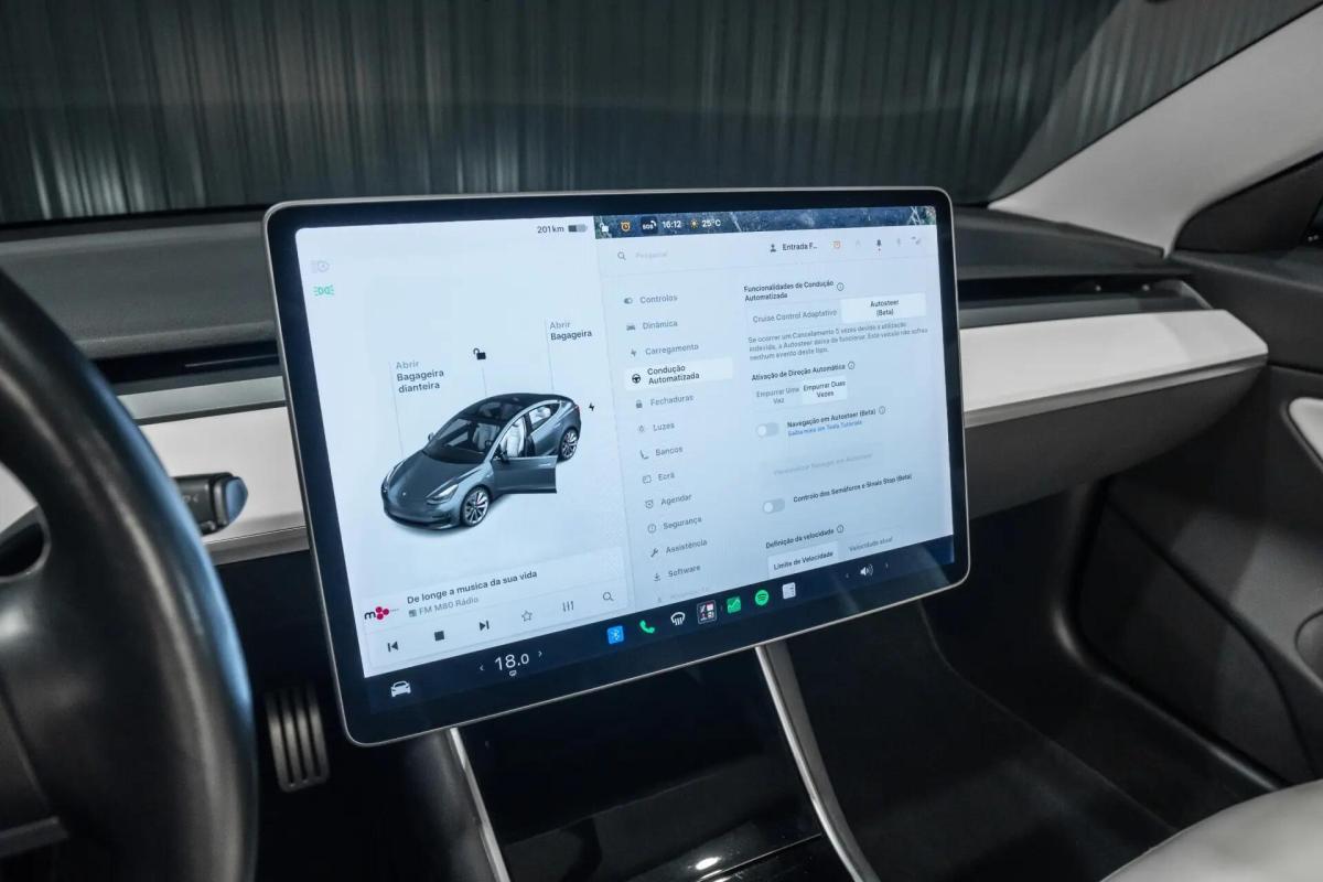 tesla-model-3-2019-eletrico-0cc