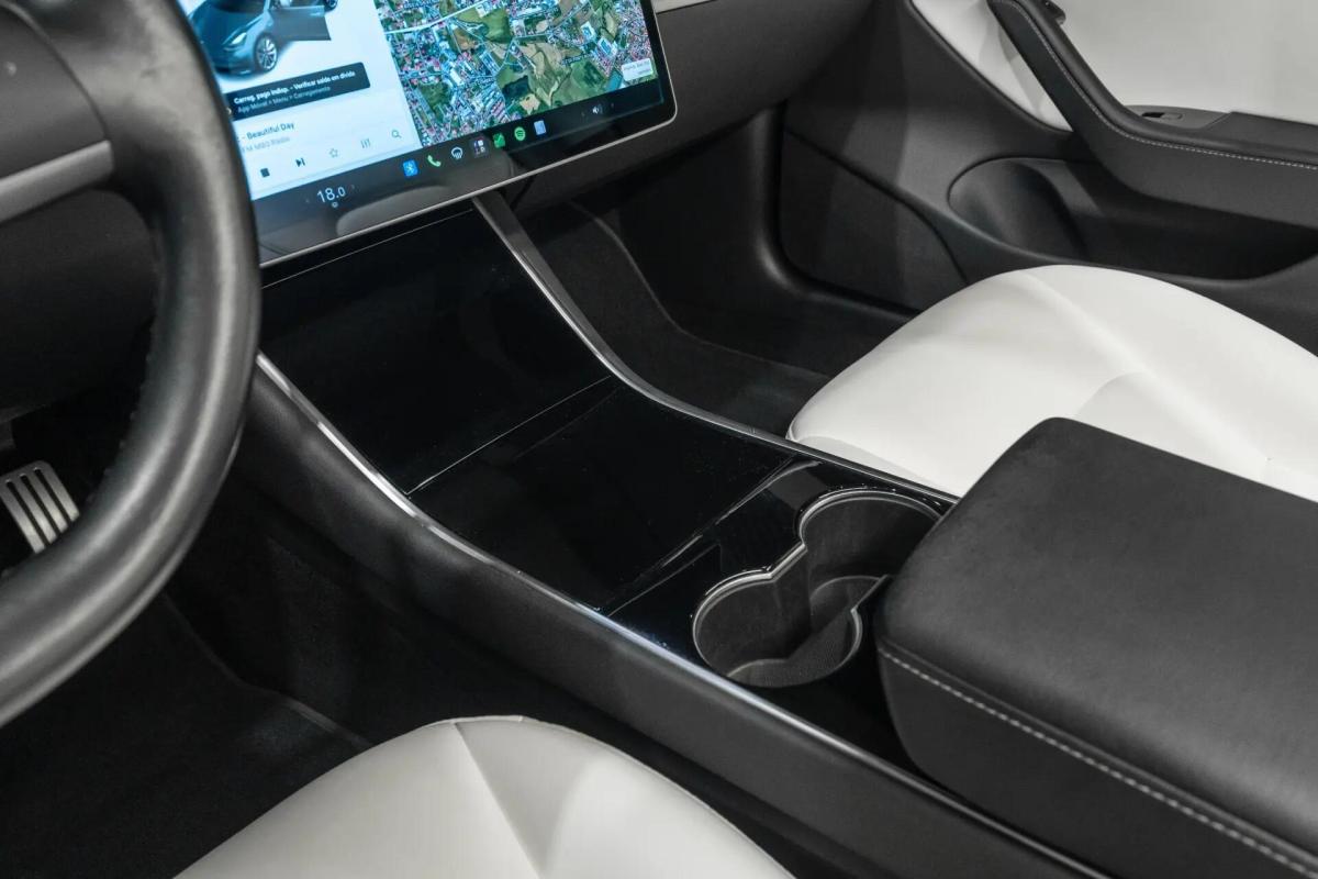 tesla-model-3-2019-eletrico-0cc