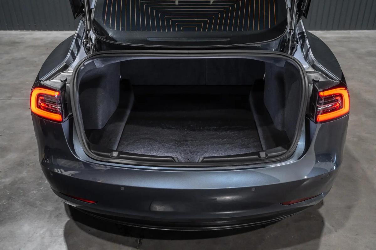 tesla-model-3-2019-eletrico-0cc