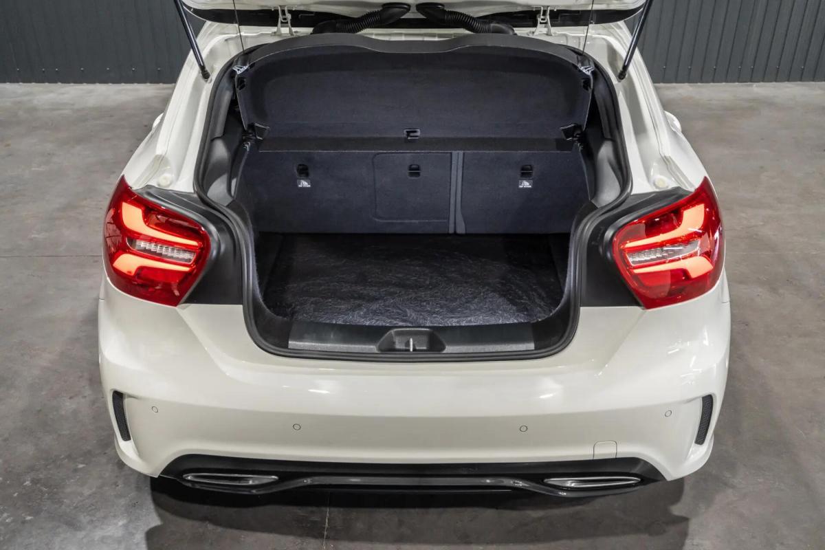 mercedes-benz-classe-a-a-180-2016-gasolina-1595cc