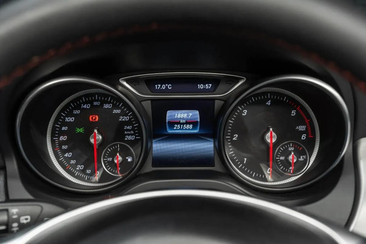mercedes-benz-cla-2016-diesel-2143cc