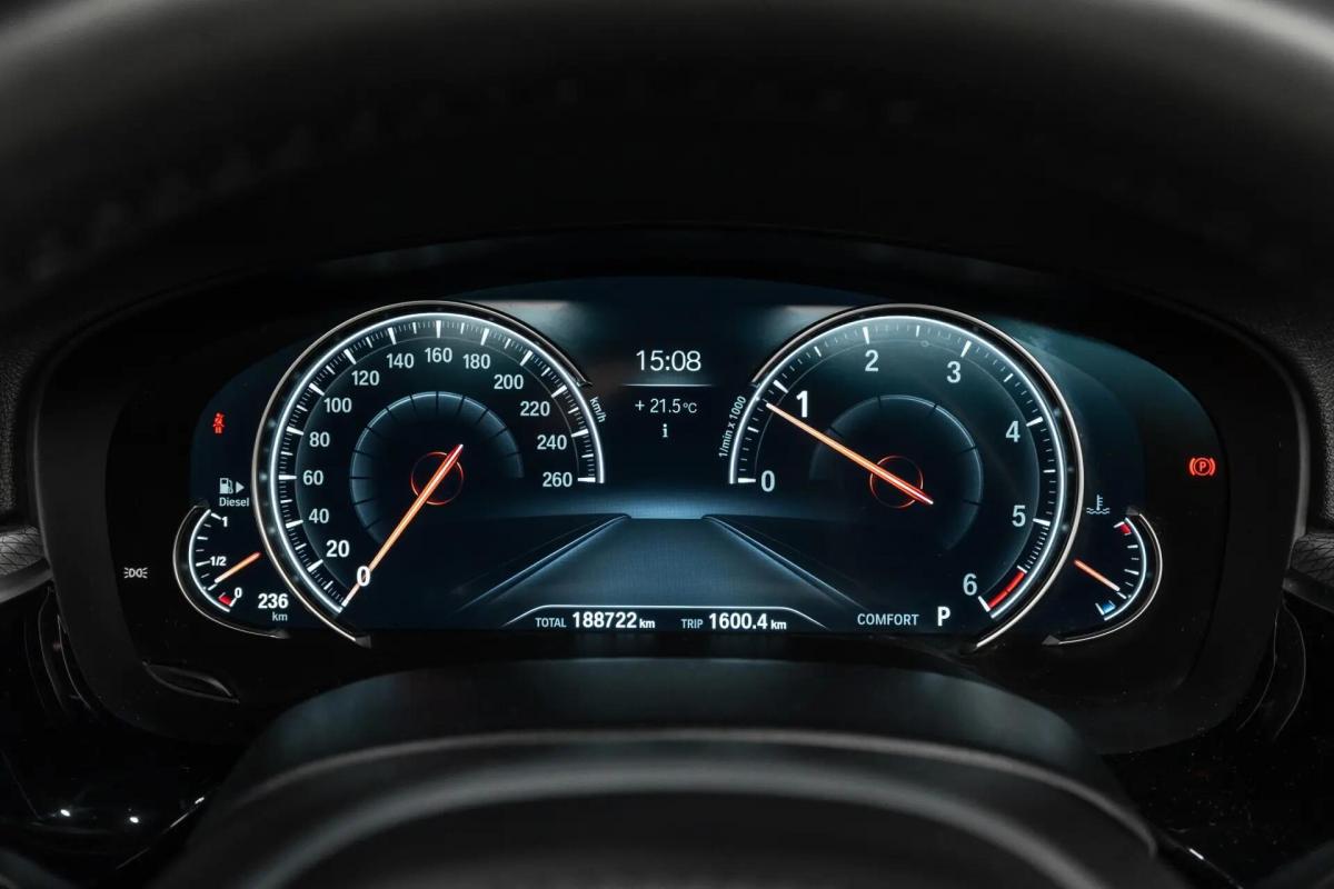 bmw-serie-5-520d-touring-2017-diesel-1995cc