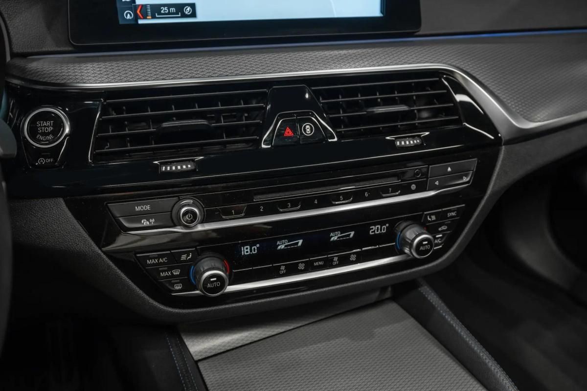 bmw-serie-5-520d-touring-2017-diesel-1995cc