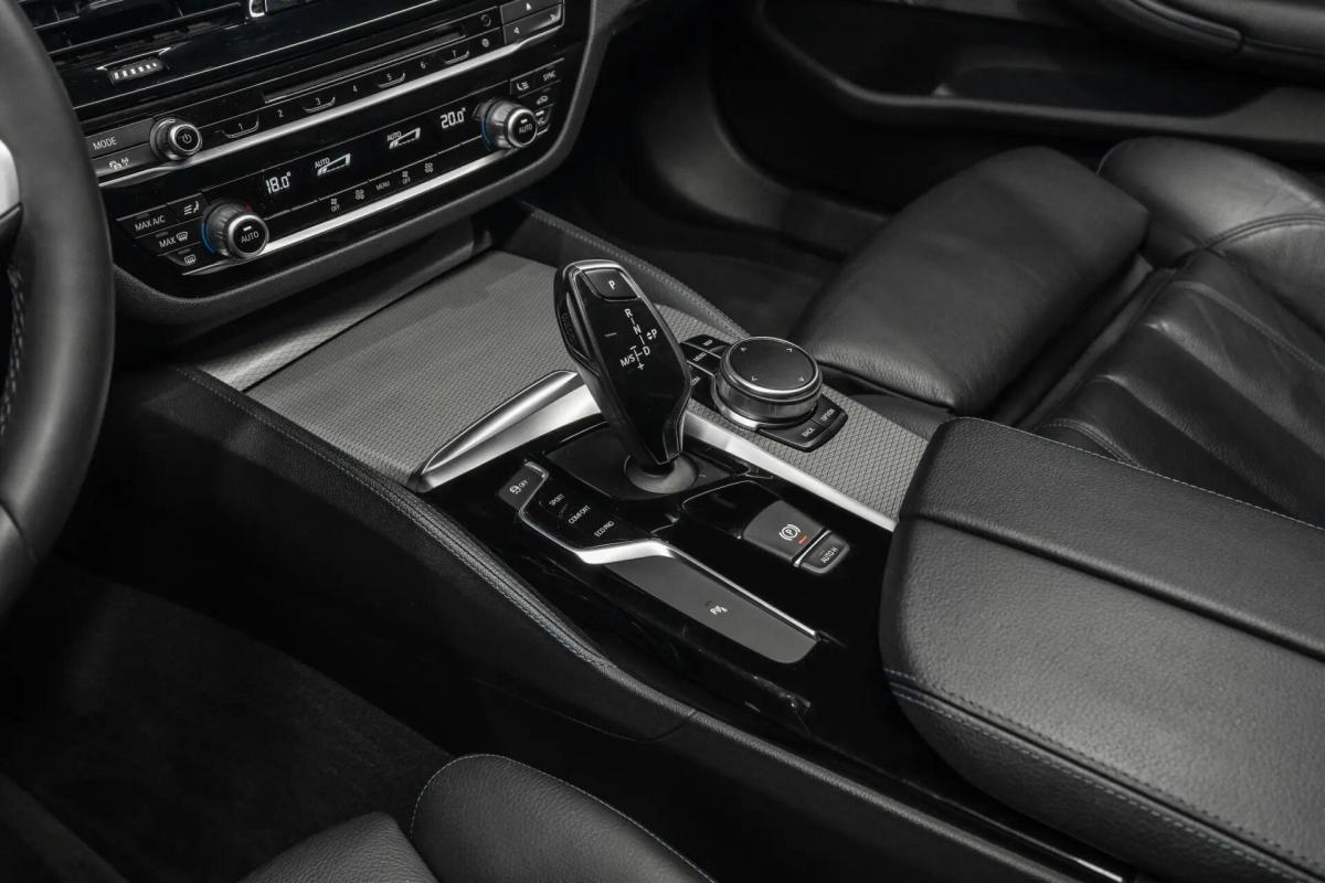 bmw-serie-5-520d-touring-2017-diesel-1995cc
