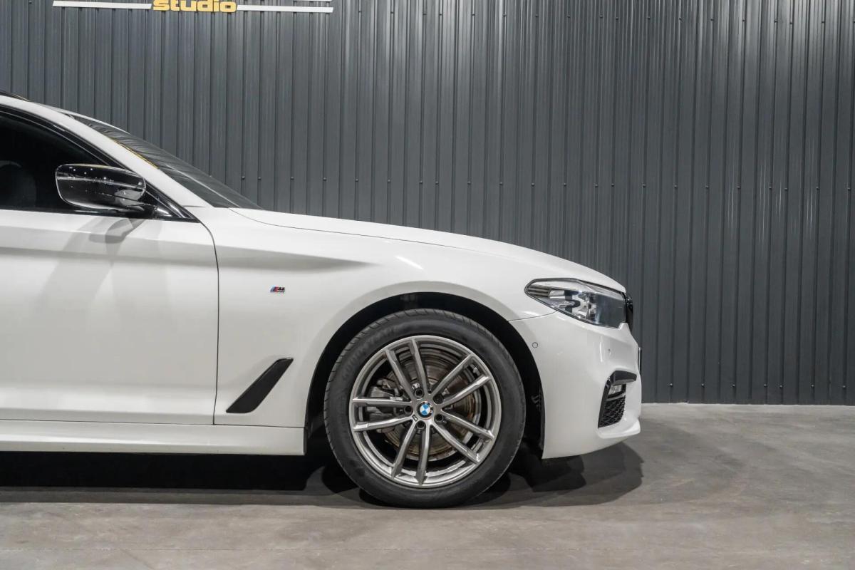 bmw-serie-5-520d-touring-2017-diesel-1995cc