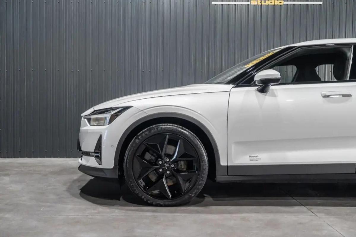 polestar-2-2022-eletrico-0cc