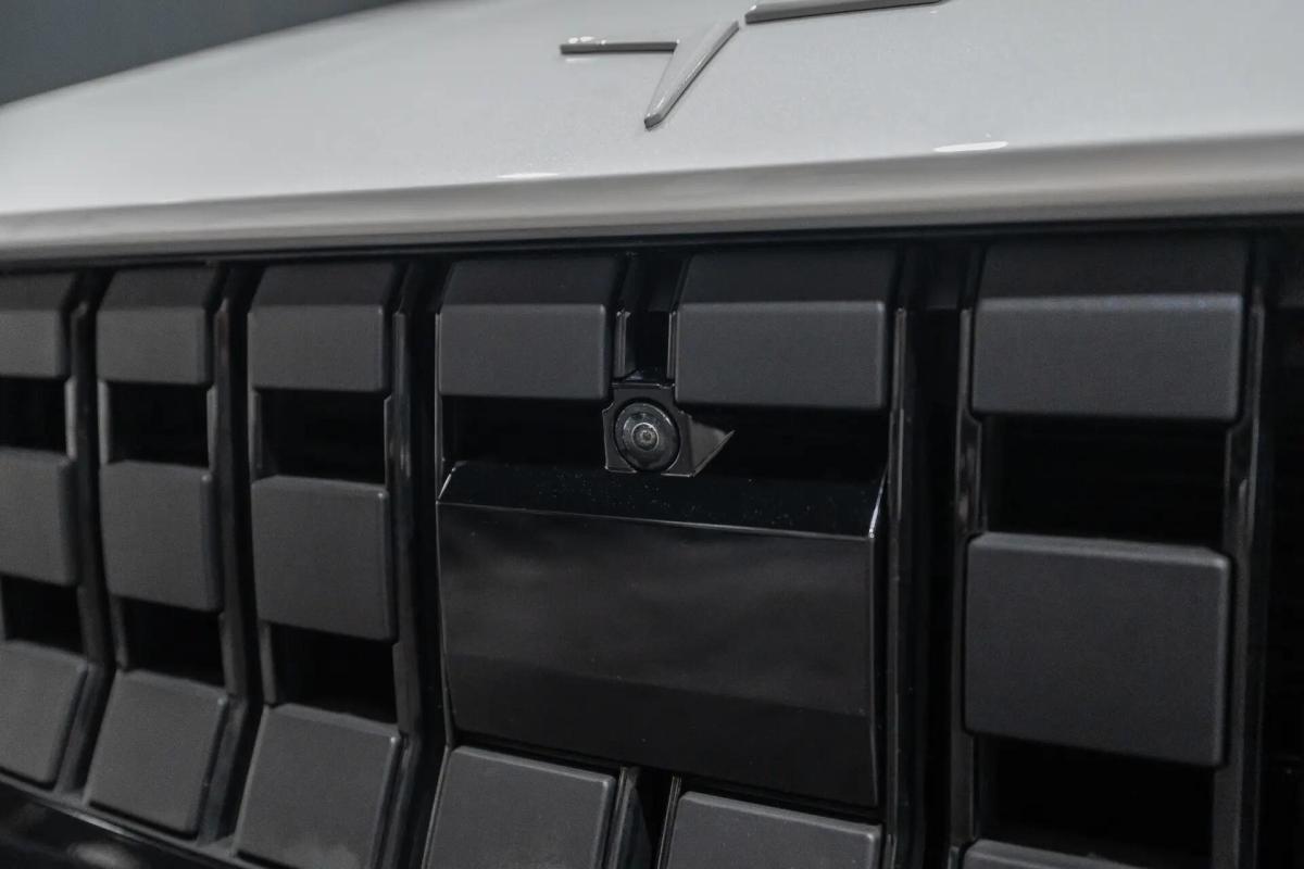 polestar-2-2022-eletrico-0cc