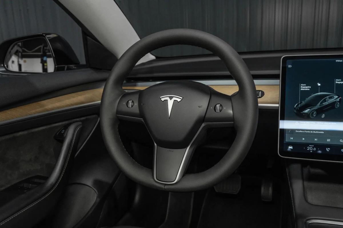 tesla-model-3-2021-eletrico-0cc