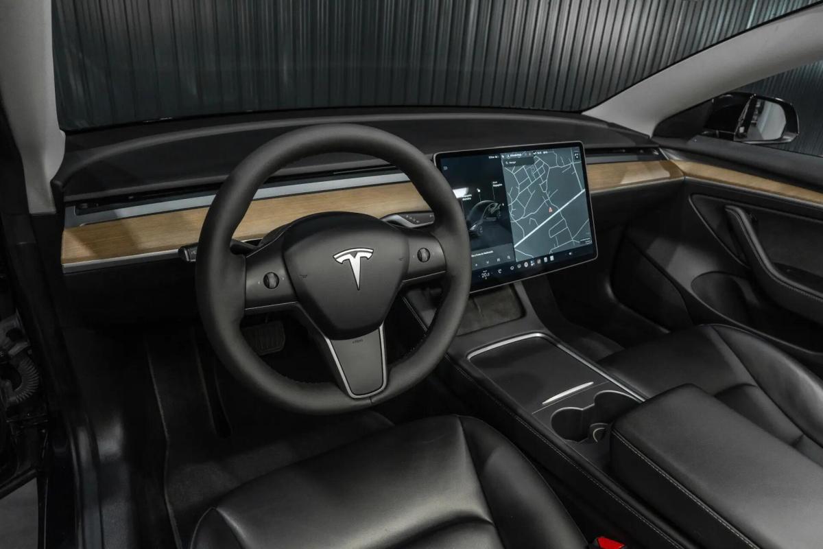 tesla-model-3-2021-eletrico-0cc