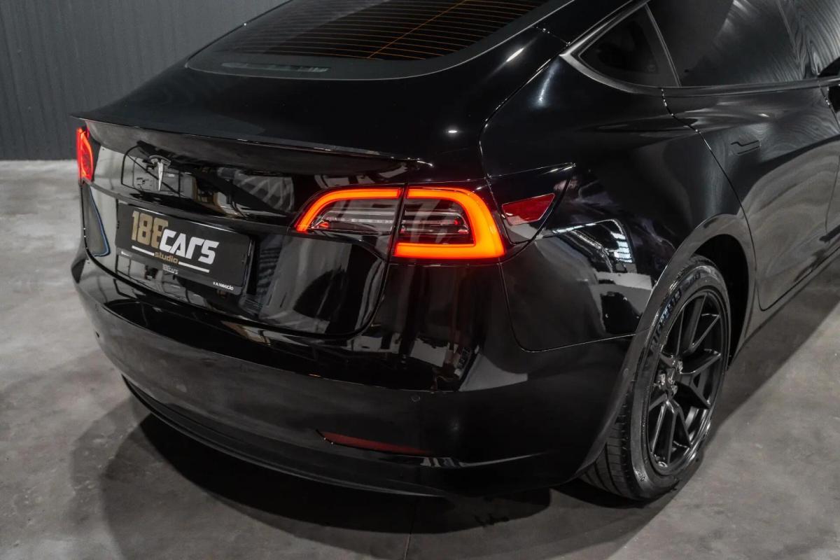 tesla-model-3-2021-eletrico-0cc