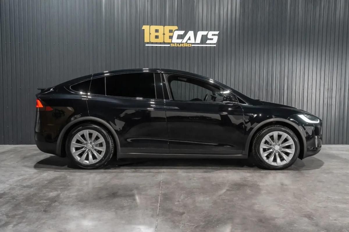 tesla-model-x-2017-eletrico-0cc