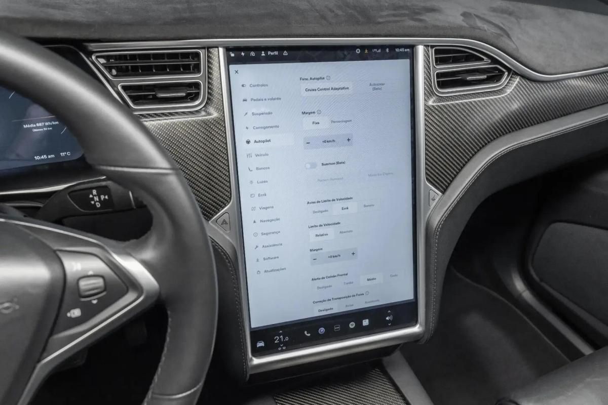 tesla-model-x-2017-eletrico-0cc