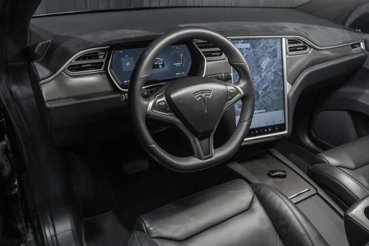 tesla-model-x-2017-eletrico-0cc