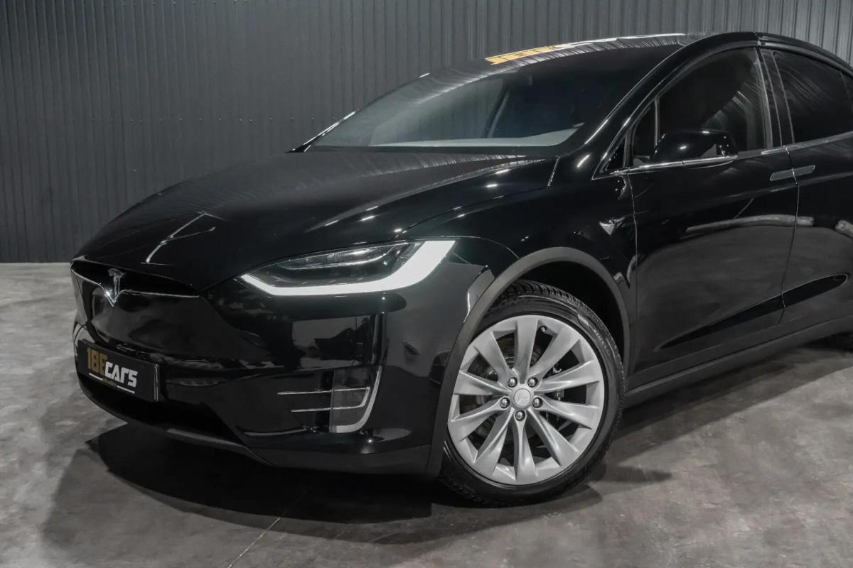 tesla-model-x-2017-eletrico-0cc
