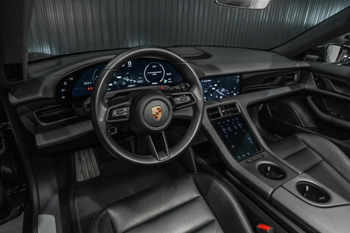 porsche-taycan-2021-eletrico-0cc