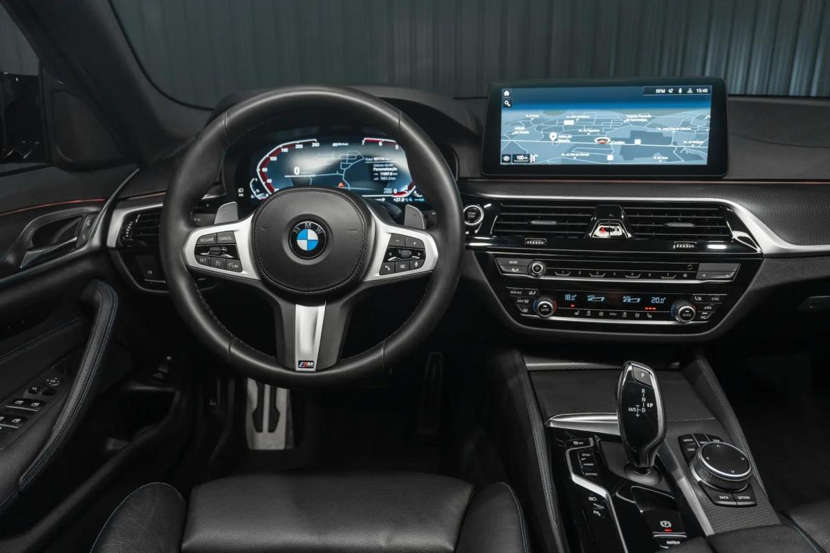 bmw-serie-5-530e-2021-hibrido-a-gasolina-1998cc
