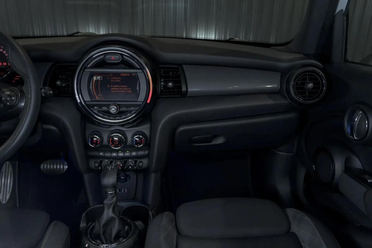 mini-cooper-d-2015-diesel-1496cc