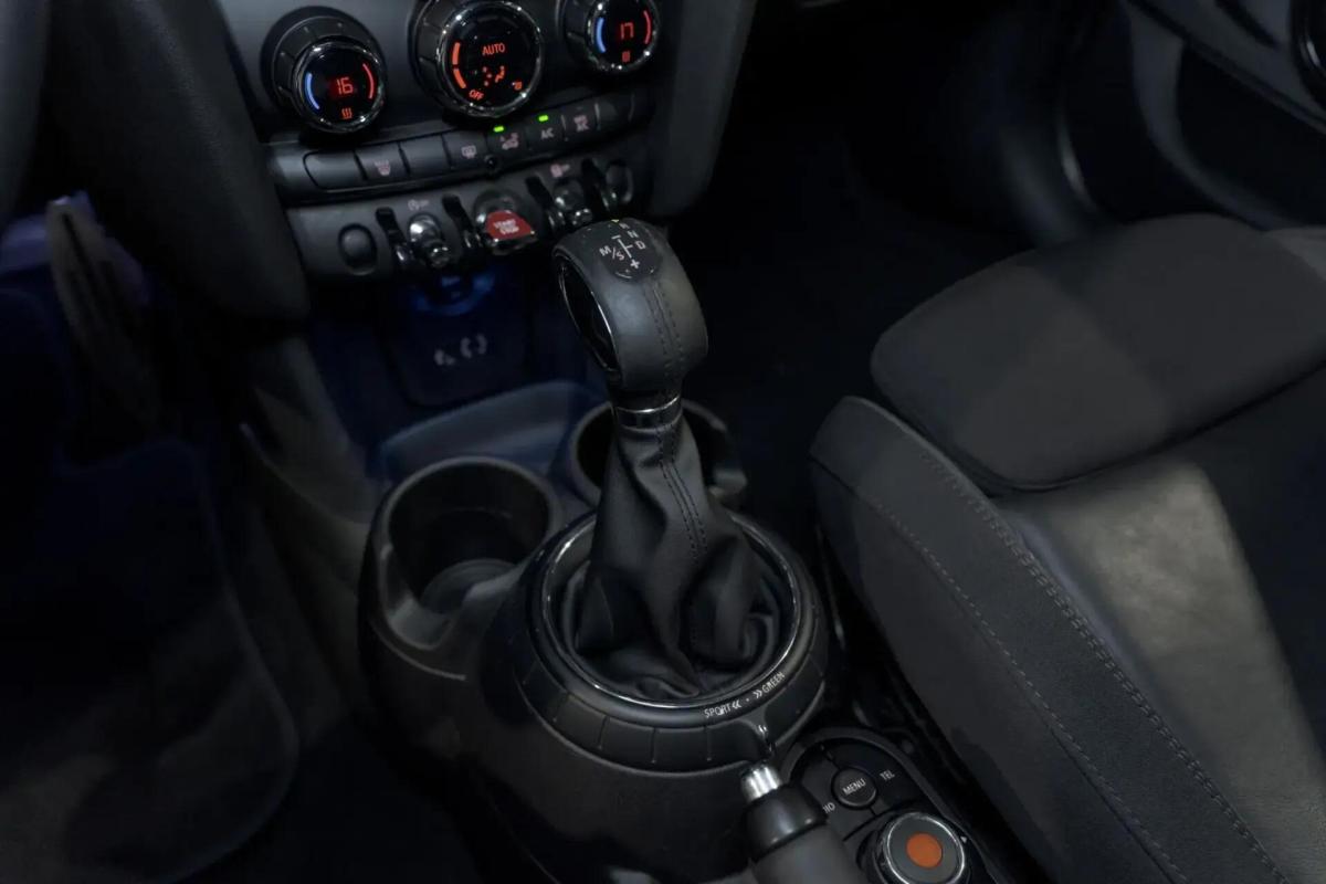 mini-cooper-d-2015-diesel-1496cc