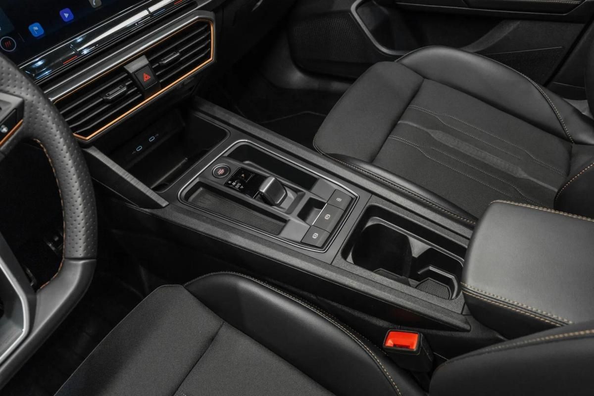 cupra-formentor-2022-hibrido-a-gasolina-1395cc