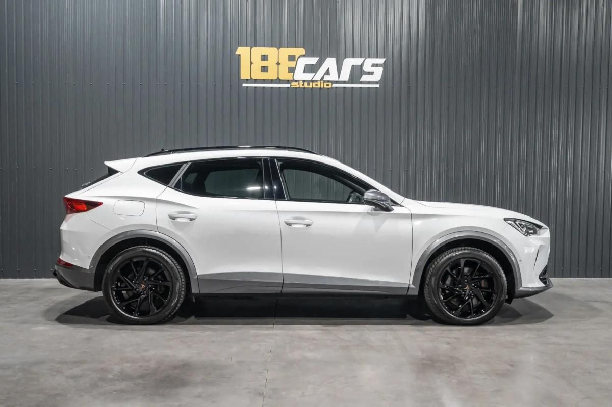 cupra-formentor-2022-hibrido-a-gasolina-1395cc