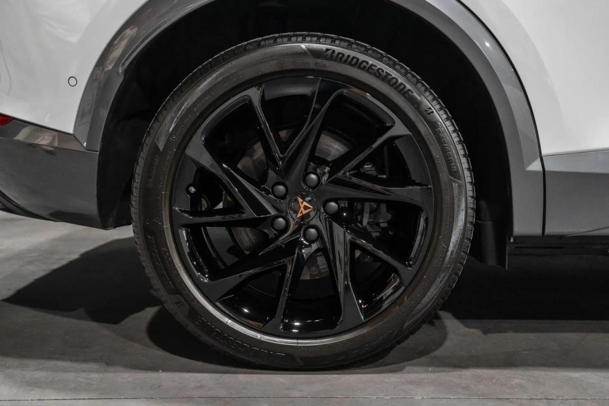 cupra-formentor-2022-hibrido-a-gasolina-1395cc