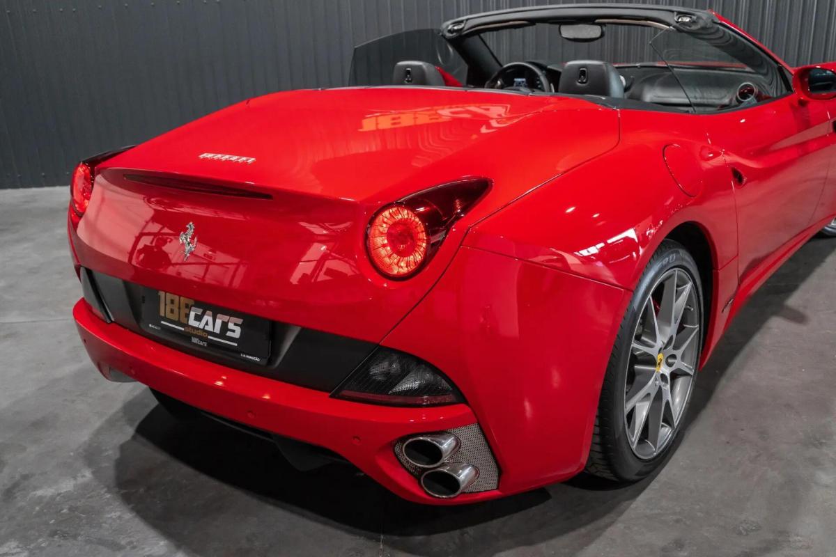 ferrari-california-2009-gasolina-4297cc