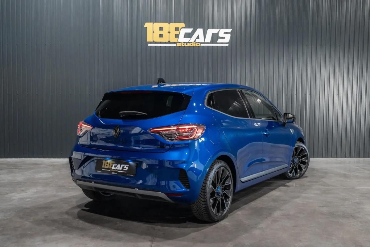 renault-clio-2024-hibrido-a-gasolina-1598cc