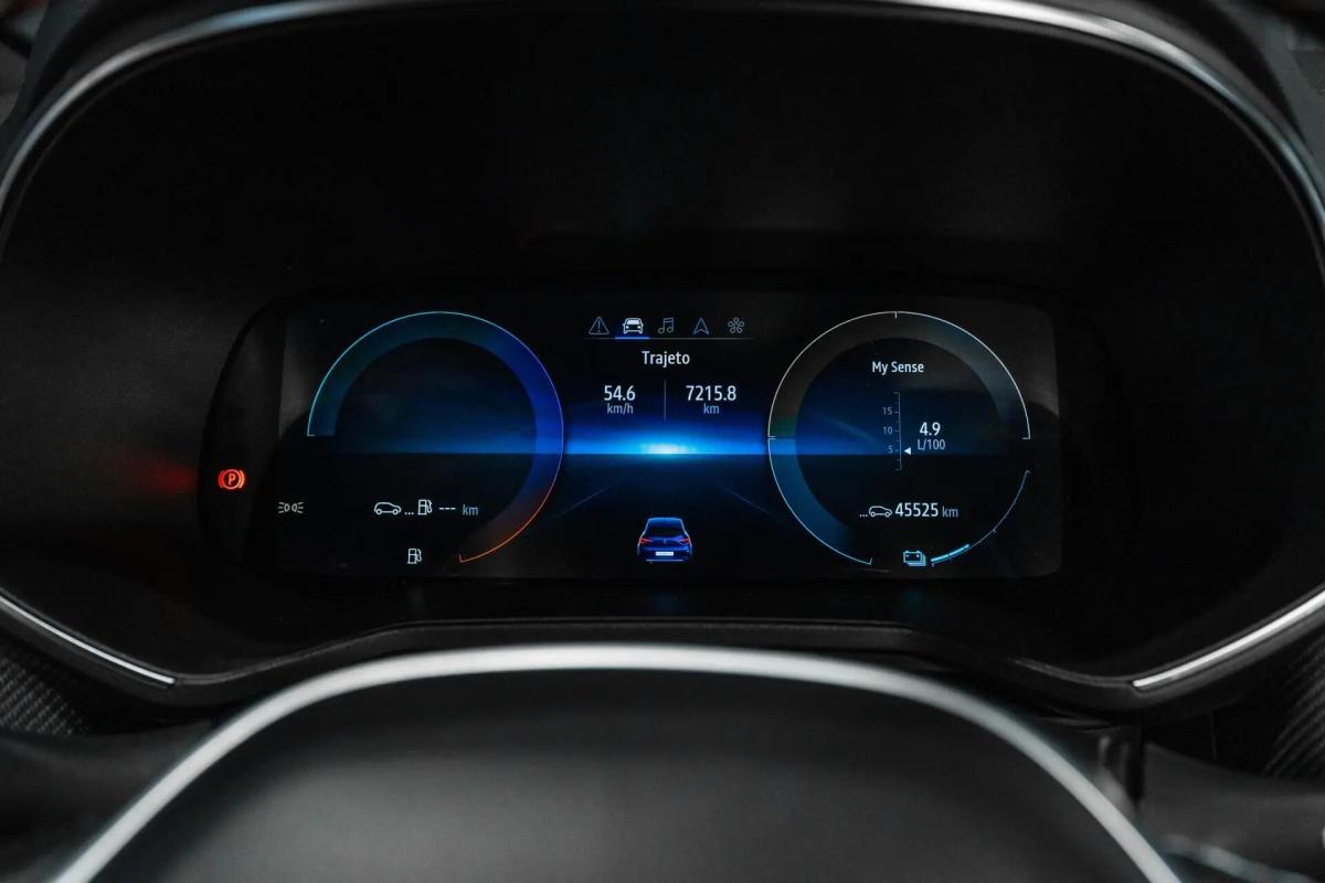 renault-clio-2024-hibrido-a-gasolina-1598cc
