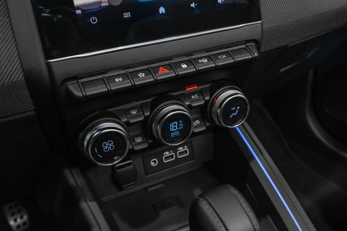 renault-clio-2024-hibrido-a-gasolina-1598cc