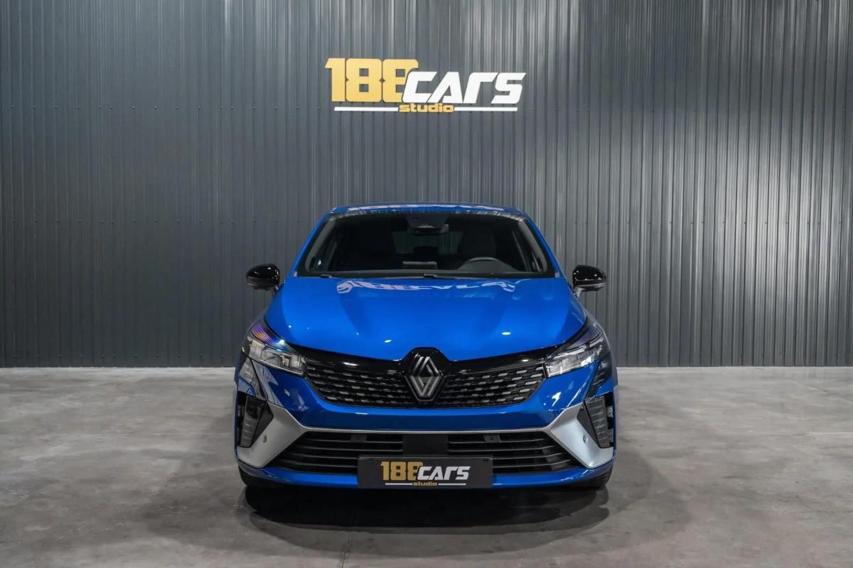 renault-clio-2024-hibrido-a-gasolina-1598cc