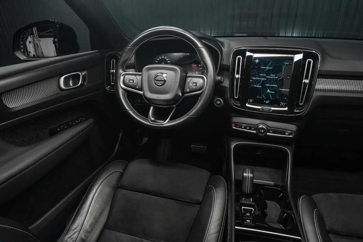 volvo-xc40-2020-hibrido-a-gasolina-1477cc