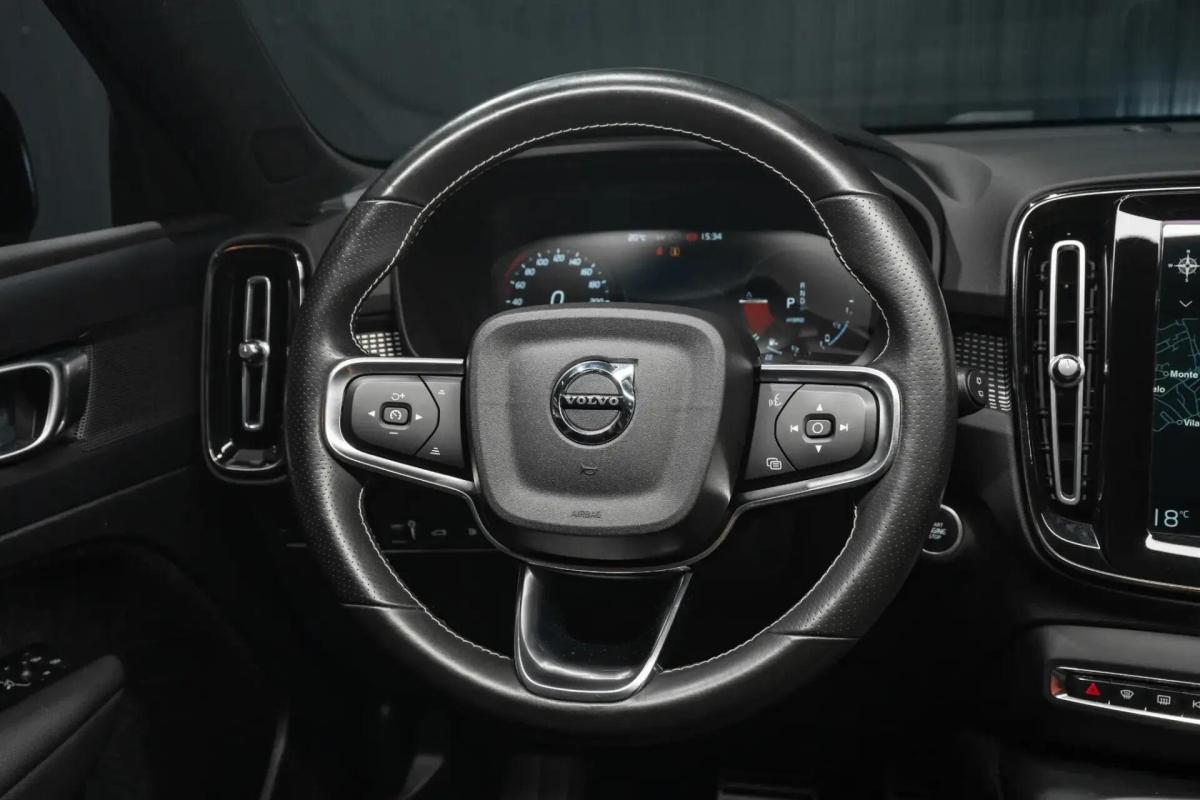volvo-xc40-2020-hibrido-a-gasolina-1477cc