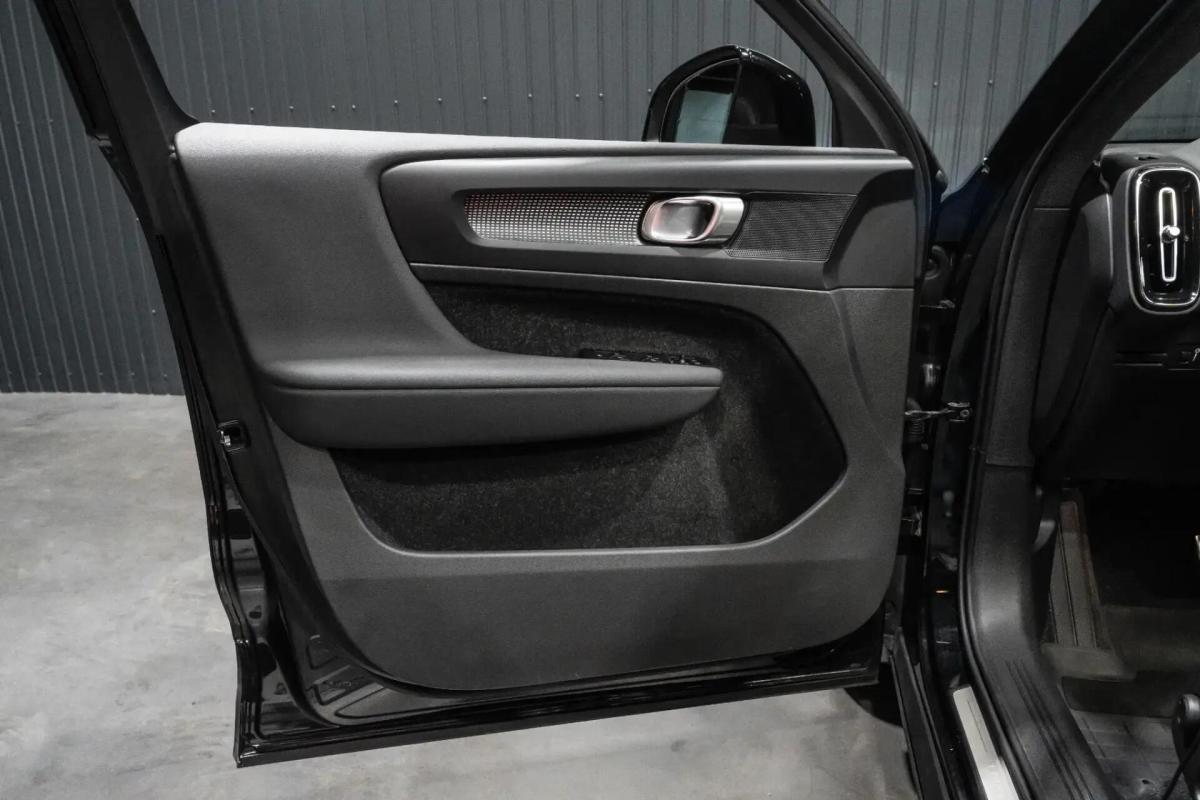 volvo-xc40-2020-hibrido-a-gasolina-1477cc