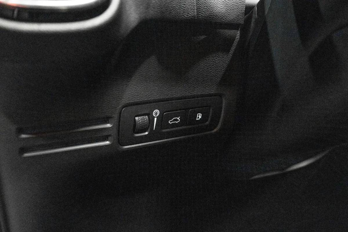 volvo-xc40-2020-hibrido-a-gasolina-1477cc