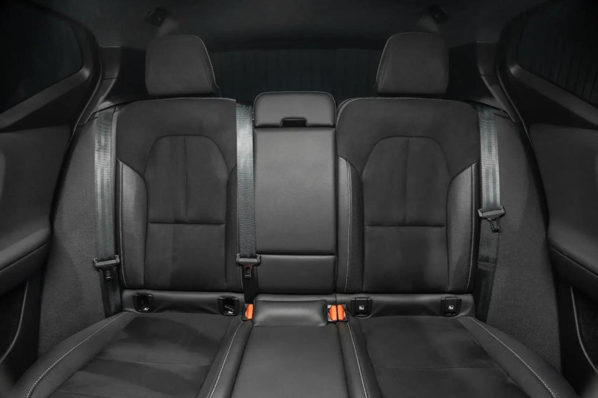 volvo-xc40-2020-hibrido-a-gasolina-1477cc