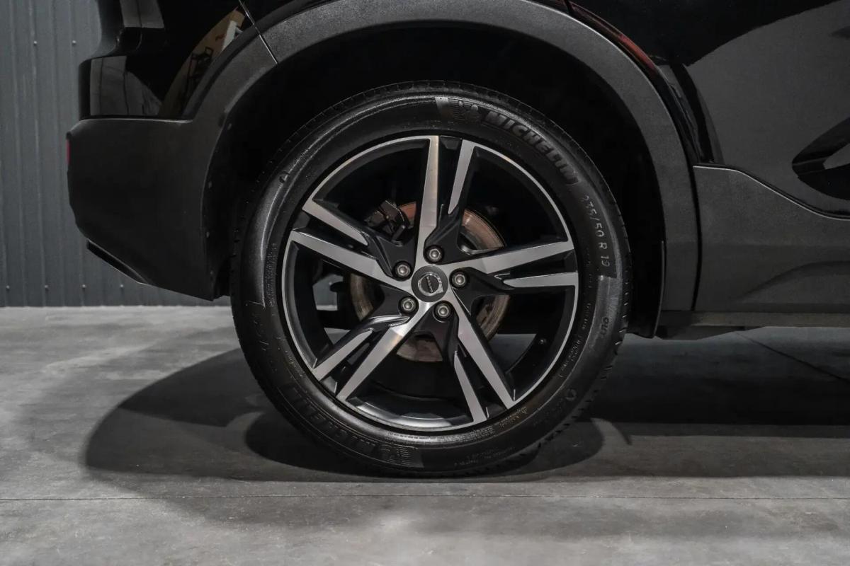 volvo-xc40-2020-hibrido-a-gasolina-1477cc