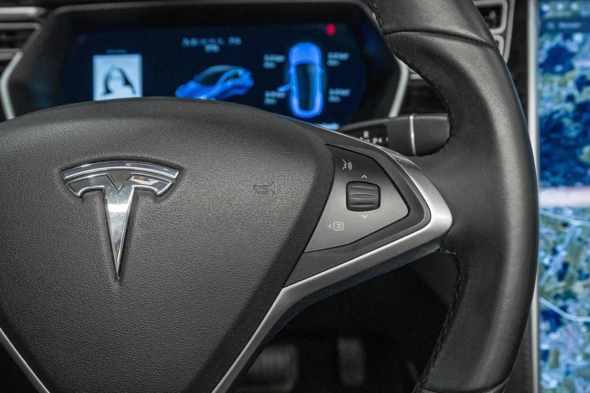 tesla-model-s-2017-eletrico-0cc