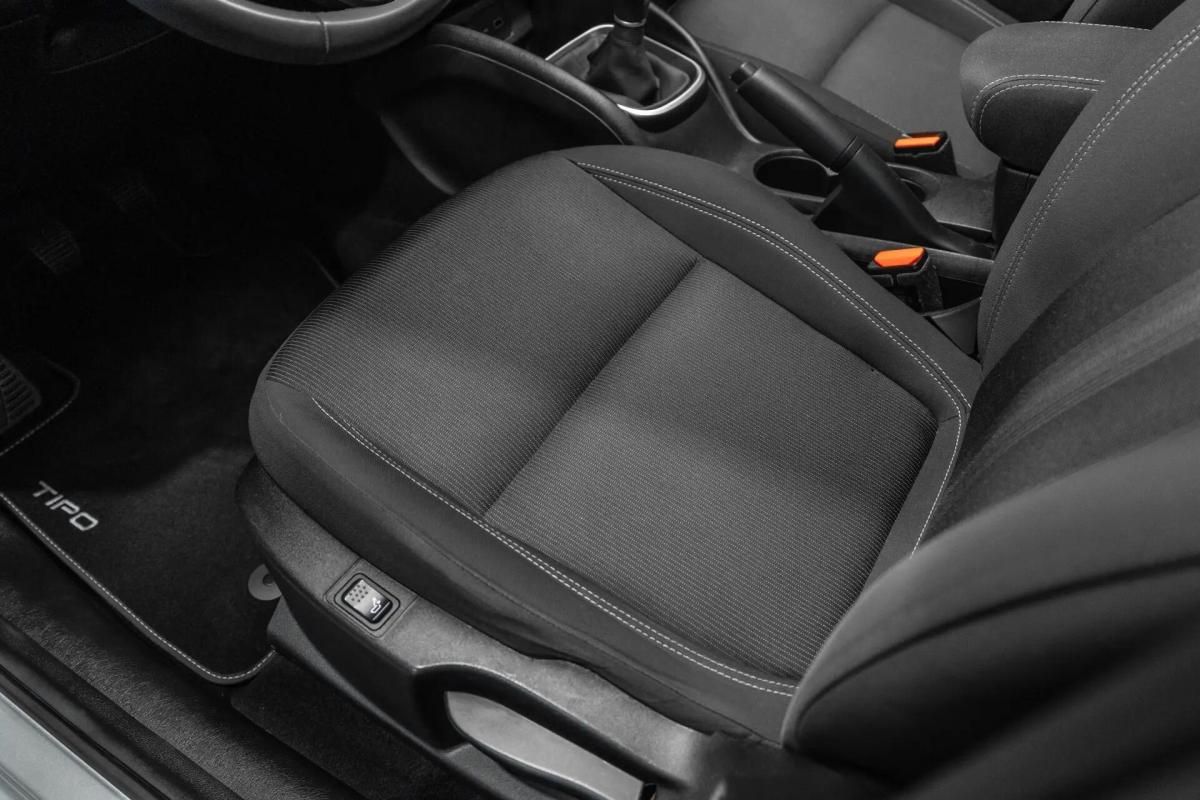fiat-tipo-station-wagon-2020-diesel-1248cc
