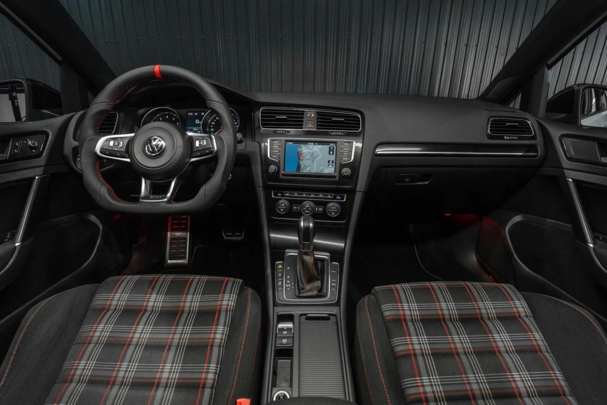 volkswagen-golf-2016-gasolina-1984cc