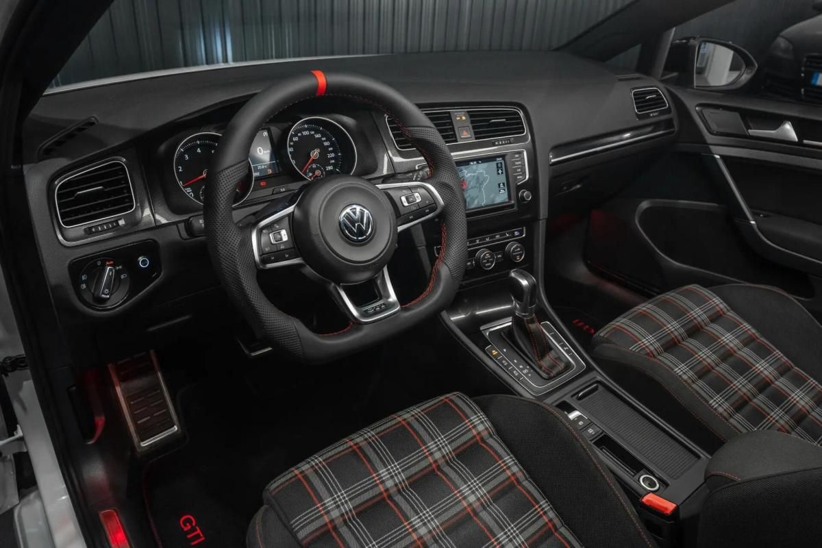 volkswagen-golf-2016-gasolina-1984cc