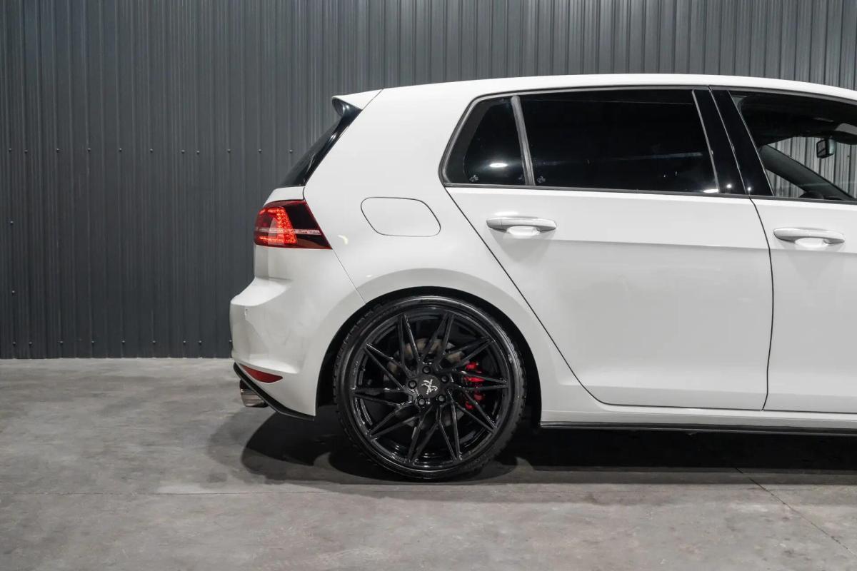 volkswagen-golf-2016-gasolina-1984cc