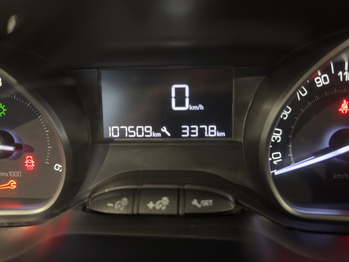 peugeot-208-2018-diesel-1560cc
