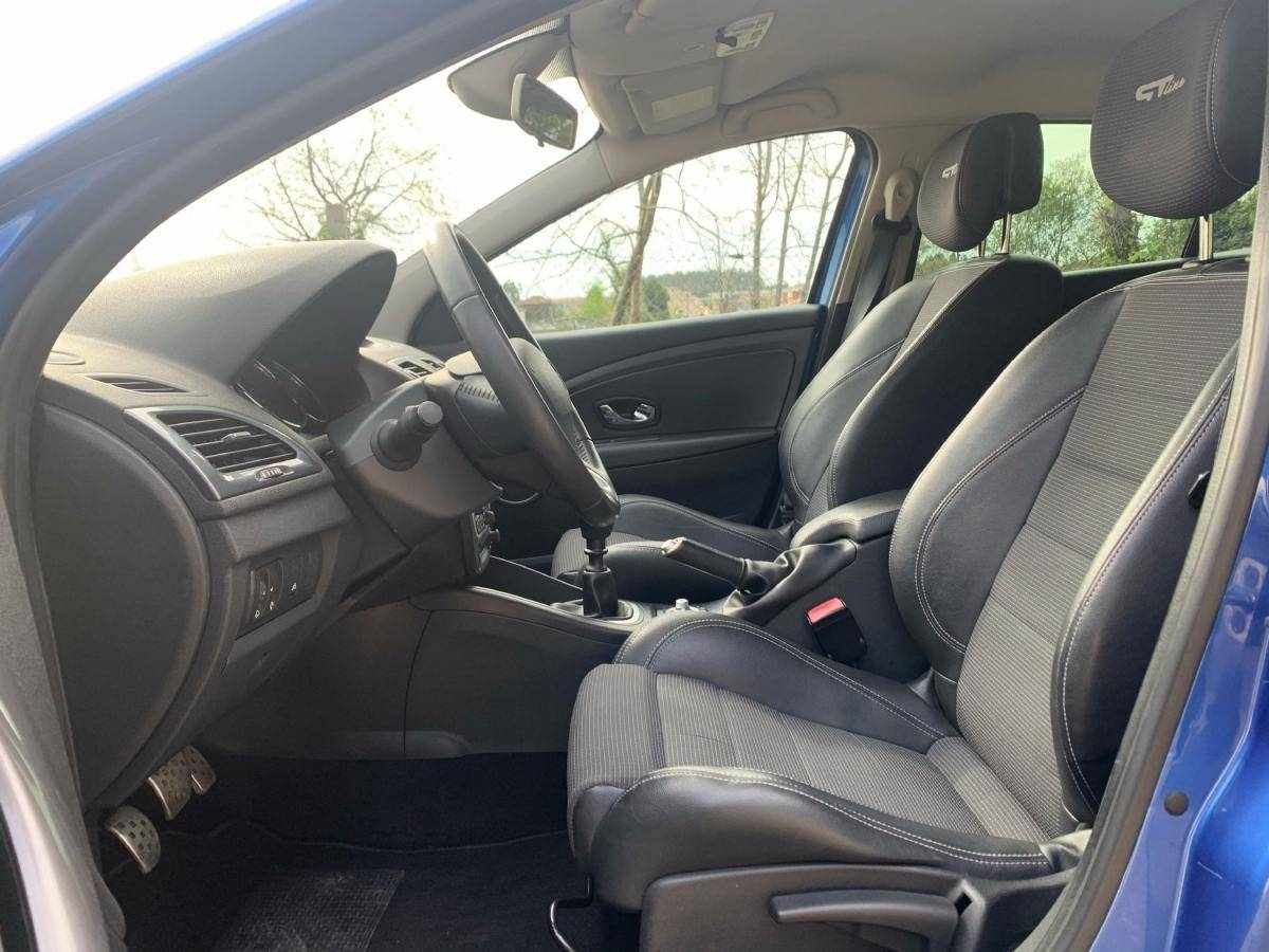 renault-megane-sport-tourer-2012-diesel-1461cc