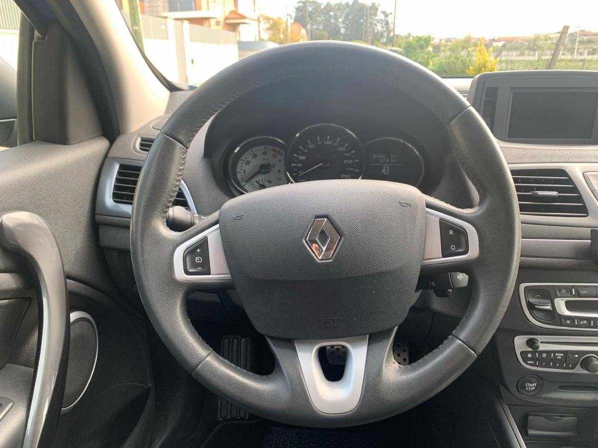 renault-megane-sport-tourer-2012-diesel-1461cc