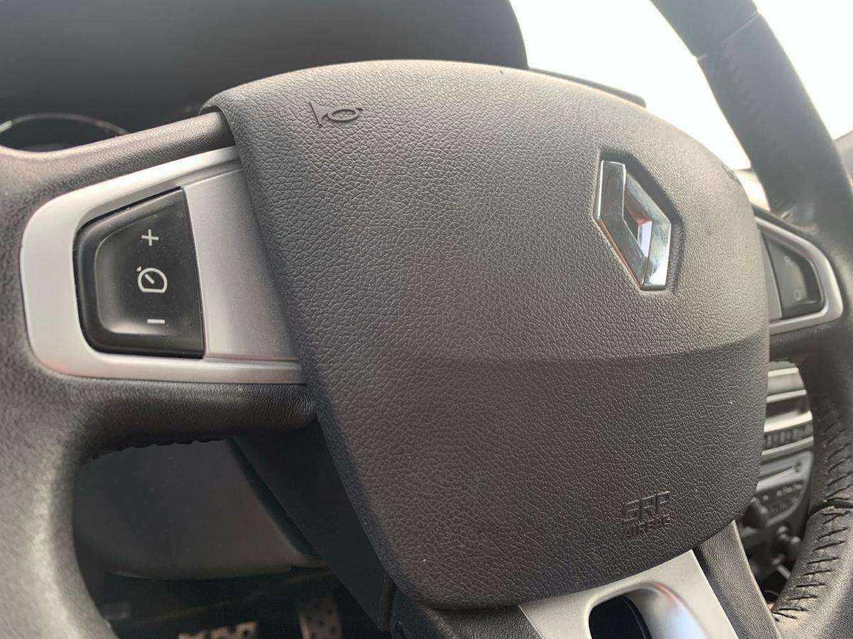 renault-megane-sport-tourer-2012-diesel-1461cc