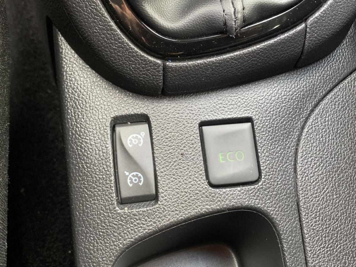 renault-clio-sport-tourer-2019-diesel-1461cc