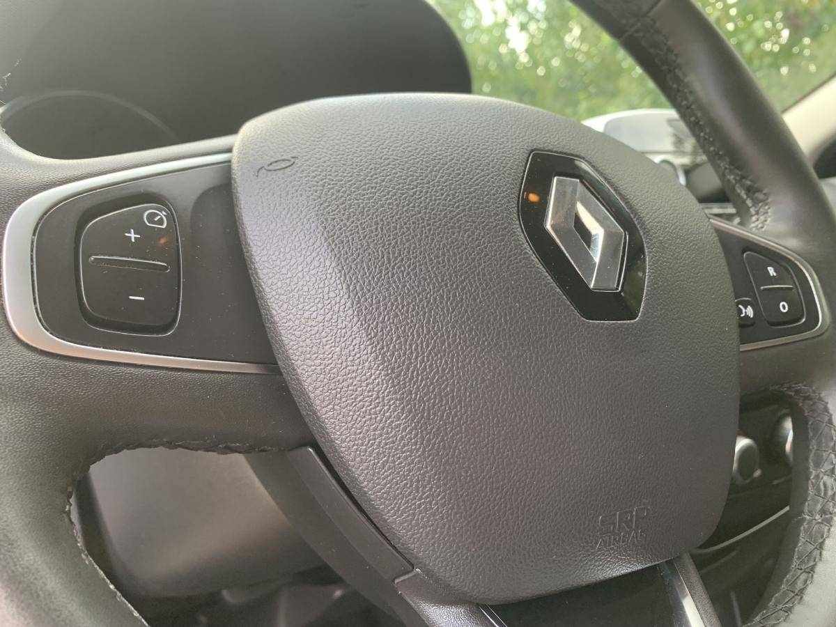 renault-clio-sport-tourer-2019-diesel-1461cc
